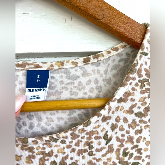 OLD NAVY • Soft Animal Print Dress - Picture 5 of 5